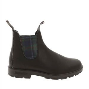 BLUNDSTONES WOMENS SIZE 7